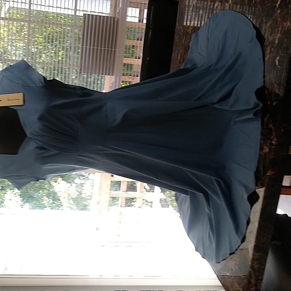 Women's dress